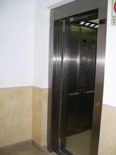 Dpto. 1 AMB al frente con balcón - Av. Directorio 2700 (IDEAL INVERSIÓN)