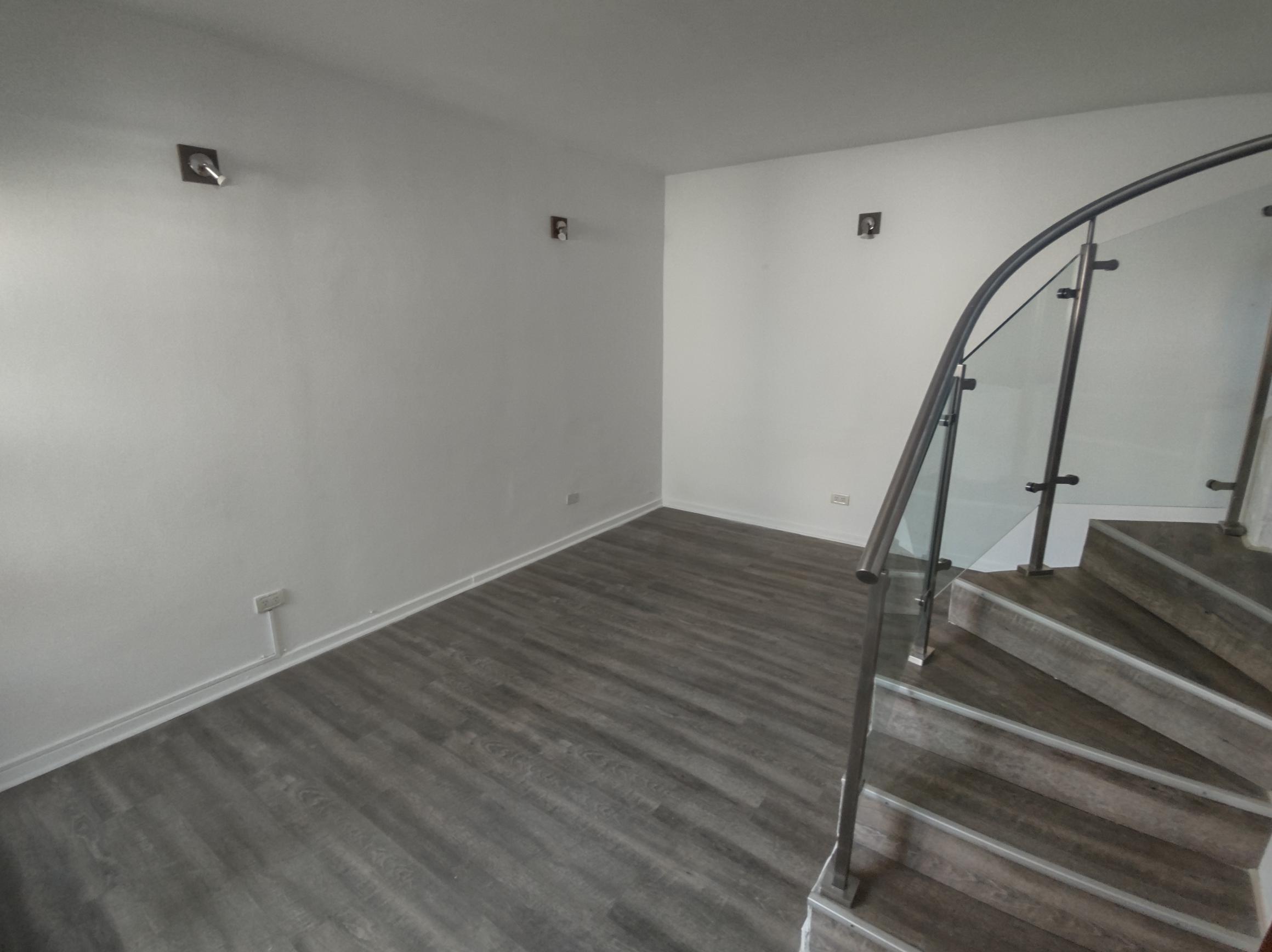 PH DUPLEX SIN EXPENSAS - 2 AMBIENTES c/suite y toilette - Ercilla 5300 (esq. Basualdo)