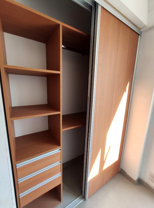 VARELA 39 MONOAMBIENTE CON BALCON